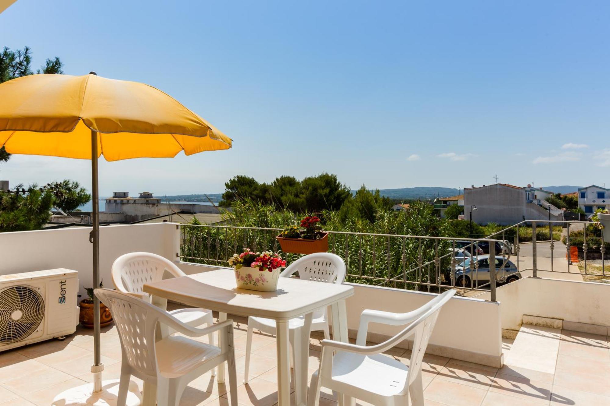كالاسيتا Residence Fior Di Sulcis المظهر الخارجي الصورة